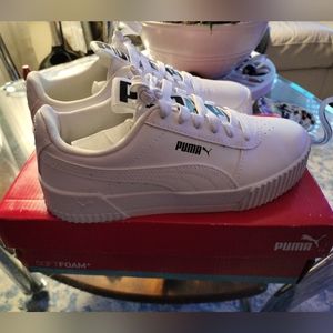 NWT PUMA Carina Bold, Size 6.5